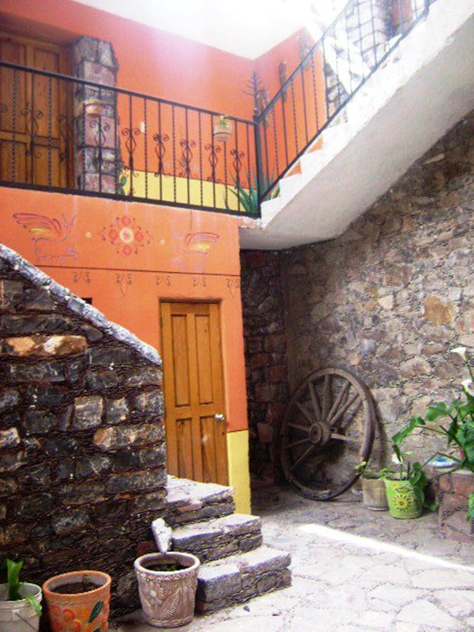 Hotel Los Faroles Catorce ภายนอก รูปภาพ