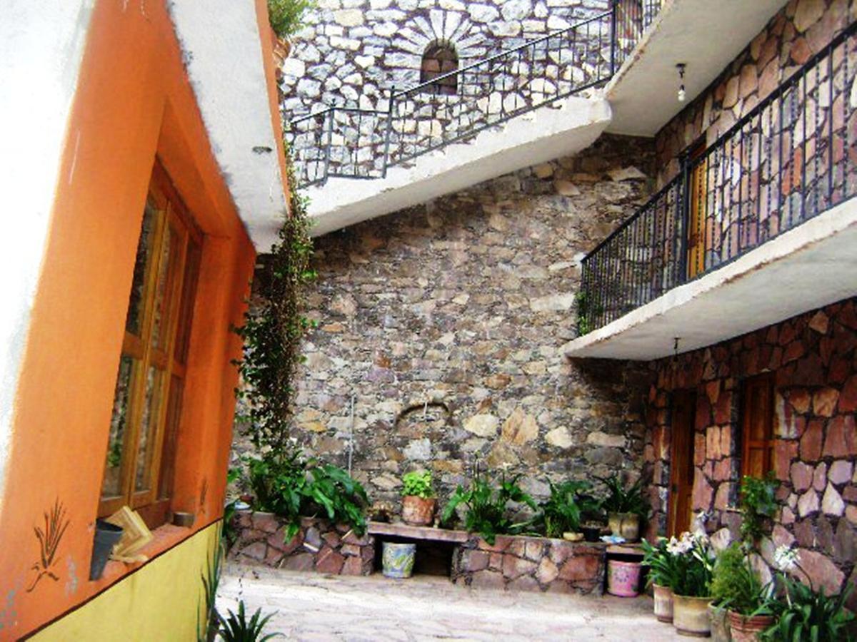 Hotel Los Faroles Catorce ภายนอก รูปภาพ